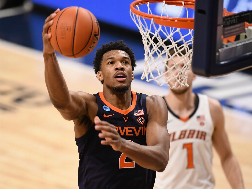 务收入上仍 务收入上仍